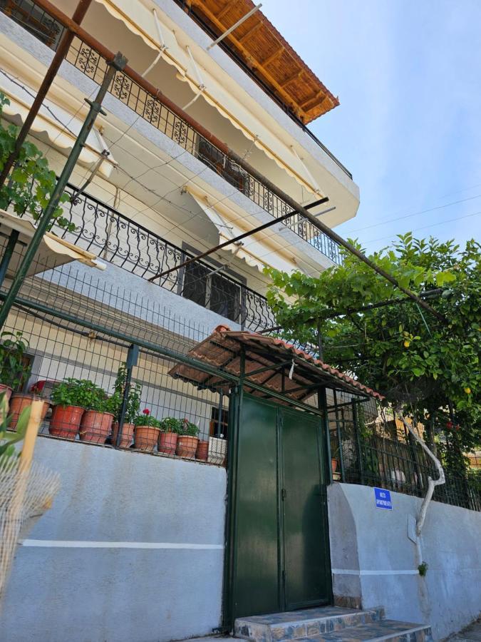 Alex Apartments Sarandë Exteriör bild