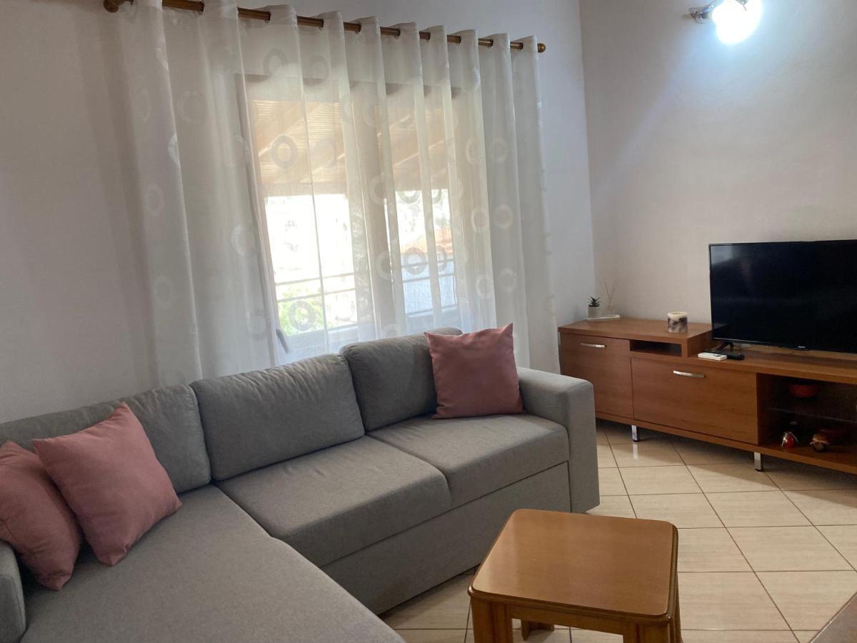 Alex Apartments Sarandë Exteriör bild
